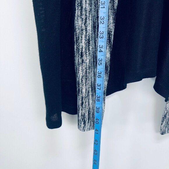 Chicos Sweater Cardigan Sz 2 Black Gray Knit Midi Kimono Open Front Casual - Picture 5 of 9